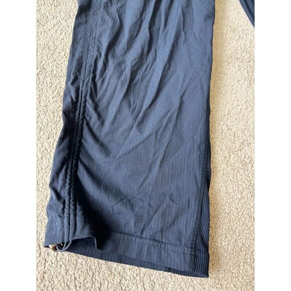 LULULEMON Dance Studio Mid-Rise Cropped Pant navy Sz 6, $100 A34 - Picture 5 of 9